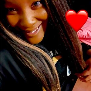 Meet your Posher, Rose